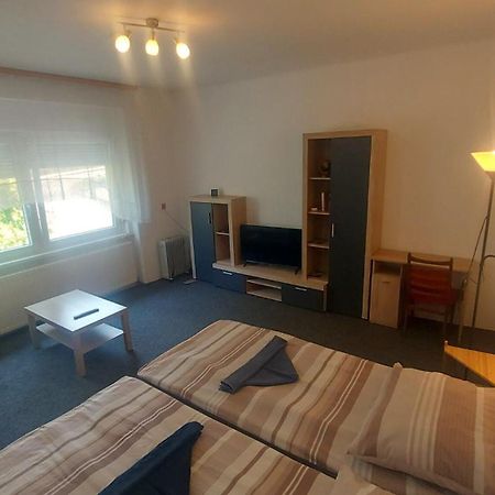 Setany Apartmanhaz Fonyód Екстериор снимка