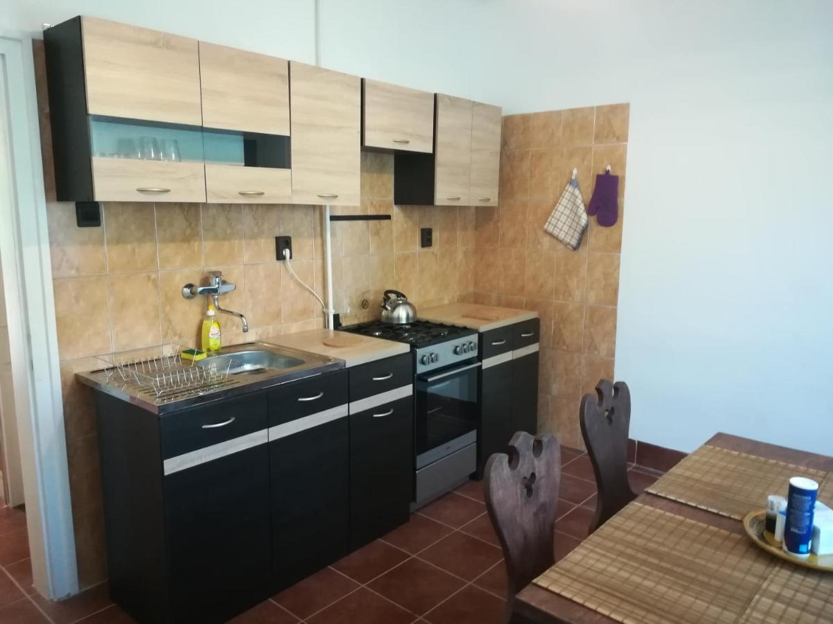 Setany Apartmanhaz Fonyód Екстериор снимка