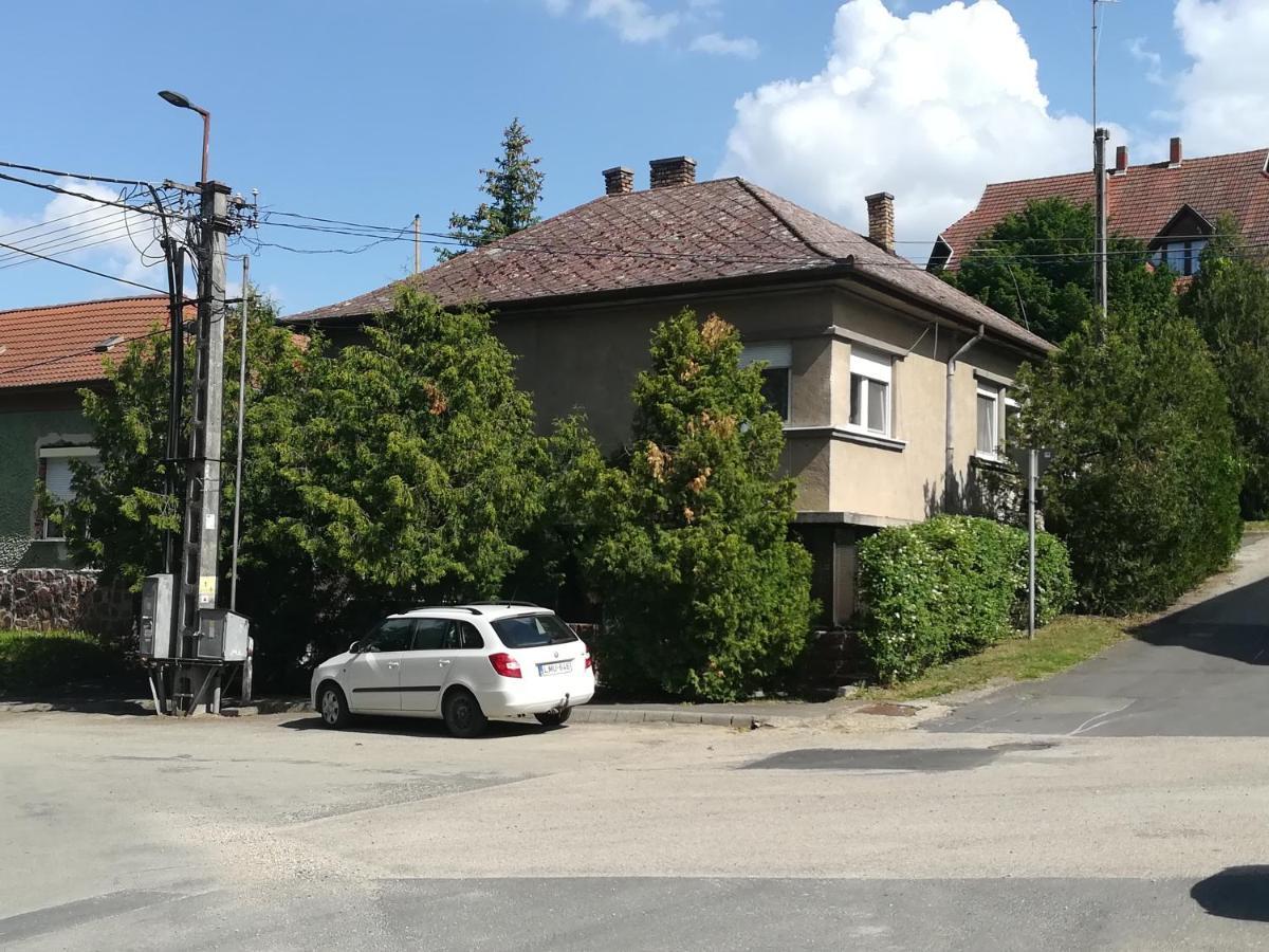 Setany Apartmanhaz Fonyód Екстериор снимка